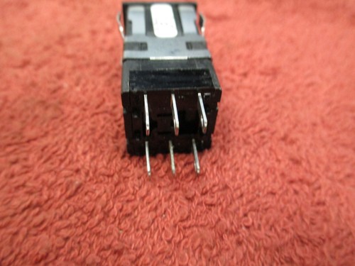 Interruptor de botón cuadrado ITW, montaje 0,75, 3A/125V, encendido/apagado, dpdt, nuevo T/O, M3 - Imagen 3 de 9