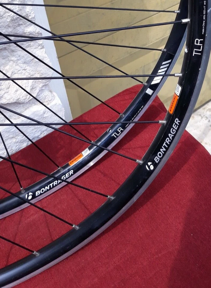 Bontrager Alloy TLR conjunto de rodas sem câmara Trek Take Off 700c Hybrid Road 7-10Spd fabricante de equipamento original - Imagem 2 de 4