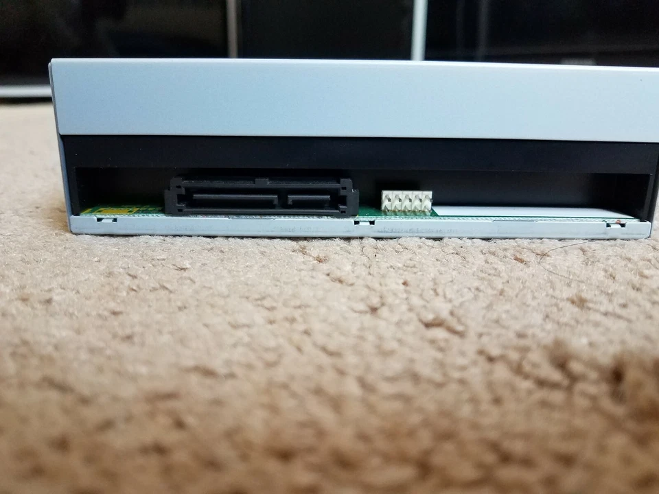 PLEXTOR PX-810SA 18x Super Multi DVD/CD Drive Burner Works Great USED - Image 4 of 4