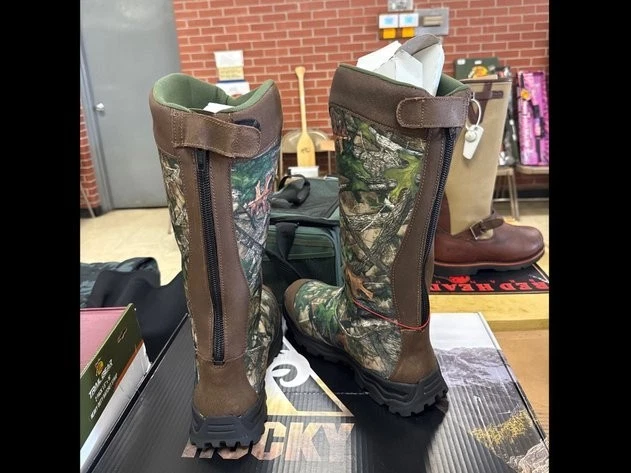 ROCKY Timber Prowler II Snake Boots 16" for Men - Multitrax Men’s Size 11M - Image 3 of 4