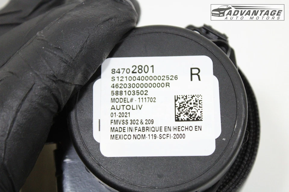 2019-2025 CHEVROLET BLAZER REAR RIGHT SIDE 2ND SECOND ROW SEAT BELT SEATBELT OEM - Image 4 of 4