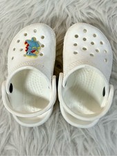 CROCS Children  s Toddler Size C 5 White Classic Clog Slip On Shoe Dinosaur Charm
