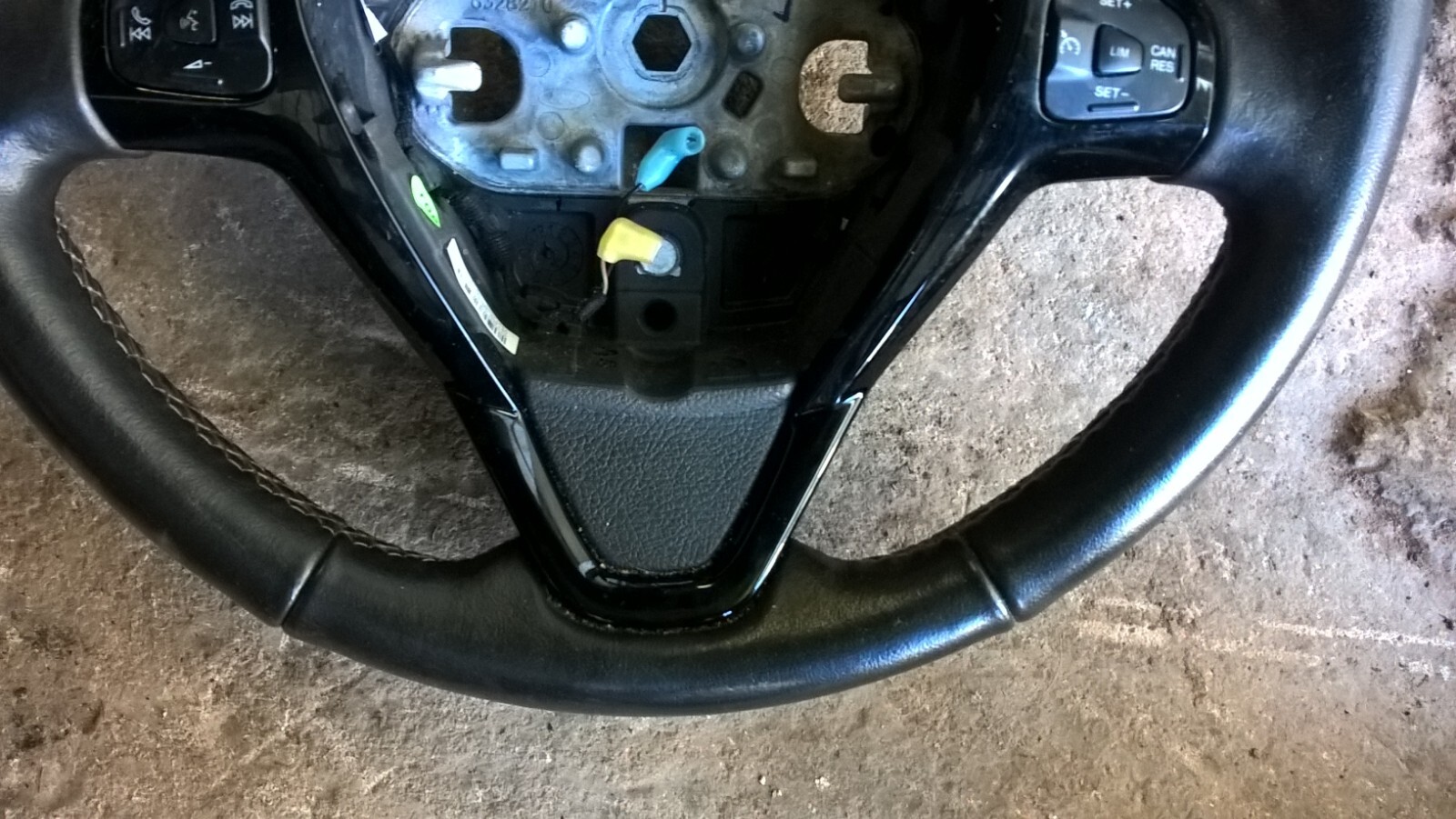 Picture 2 of 7