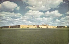 Kalamazoo Michigan The Upjohn Company Manufacturing Building Vintage Postcard