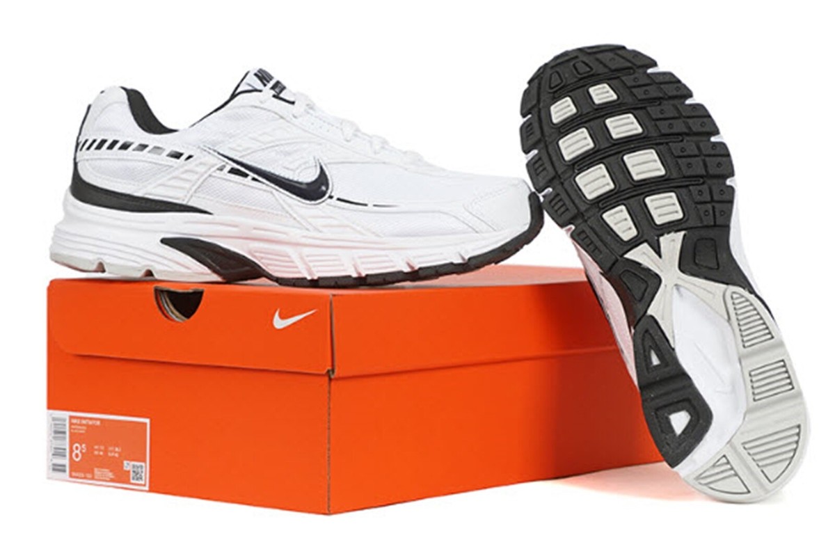 nike initiator orange