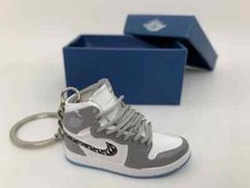 2 SHOES Jordan 1 -3D Mini Sneaker Keychain Shoe Pair with Box  Bag