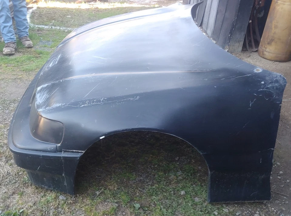 Honda CRX 1988-91 1 pieza fibra de vidrio reforzada clip delantero arrastre ligero Foto 3 de 4