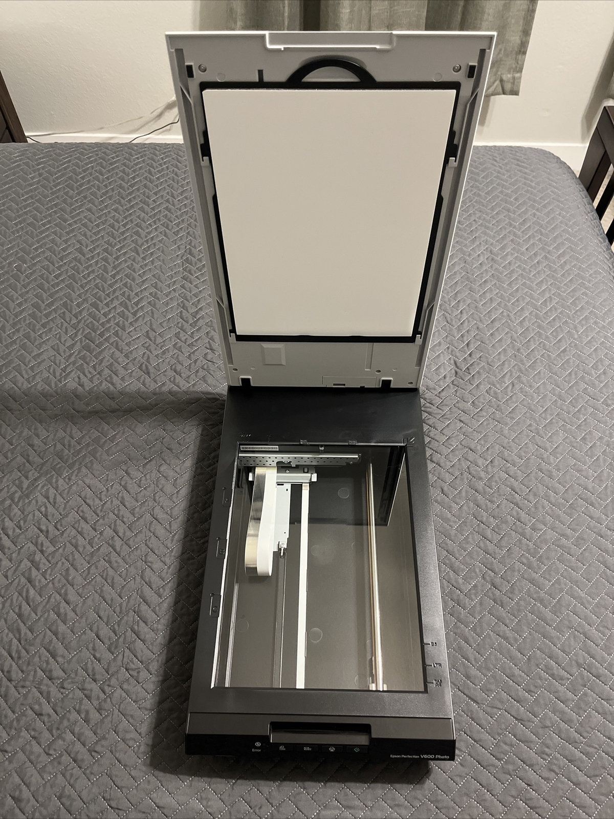 Epson Perfection V600 Photo Negative Scanner Flatbed No Power Cord