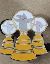 Disney Christmas Holiday Mystery Gargoyles Hunchback of Notre Dame Bells Pin