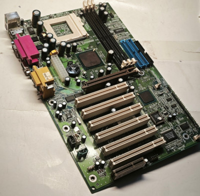 Socket 370 *Tualatin* EPoX EP-3PTA Overclocking Motherboard, CPU, 128 MB + Bonus