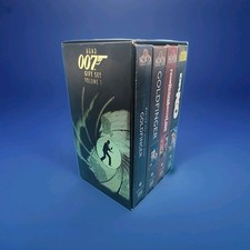 VHS Z74 Bond 007 Gift Set Vol 1 Goldfinger From Russia With Love Dr No. 4 Tapes
