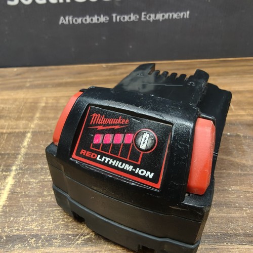 Batería Milwaukee M18 5,0 Ah roja de iones de litio. IVA INC. P&P GRATIS - Imagen 3 de 13