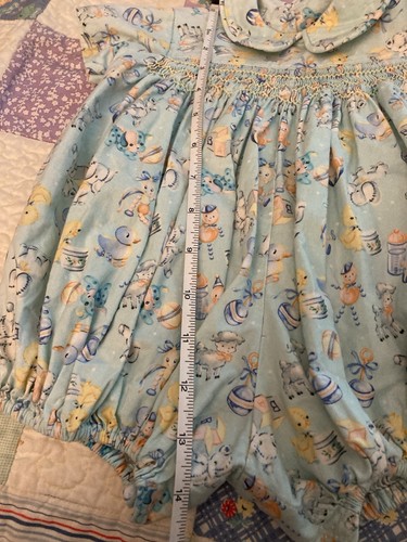 Gorgeous Baby Romper In Vintage Style Fabric 3-6 Mos. - Picture 5 of 6