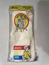 Vintage Old New Stock American Family Infant Socks
