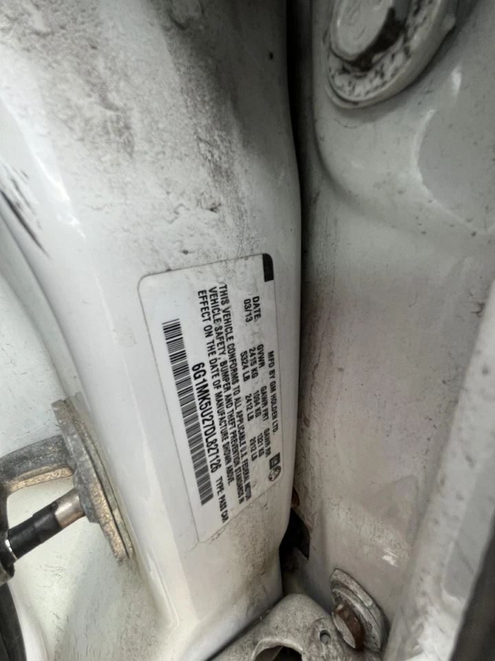 Hood CHEVY CAPRICE 11 12 13 — 第 2/4 张图片