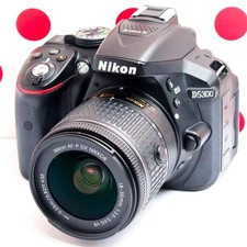 Nikon D5300 Digital DSLR Camera with Wi-Fi 24.2MP Great Condition