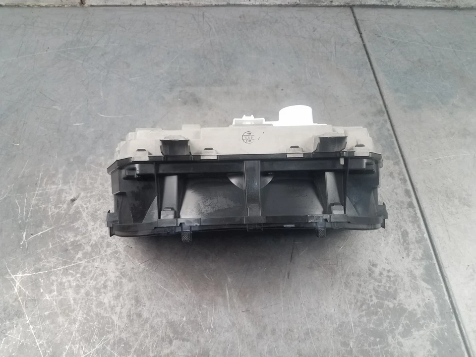 2017 Lexus RC-F RC F Gauge Cluster #6056 A1 - Image 4 of 4