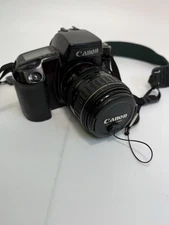 Canon EOS Elan SLR 35mm Film Camera Uni EF Mount 28-80 Lens  w/ Strap And Bag