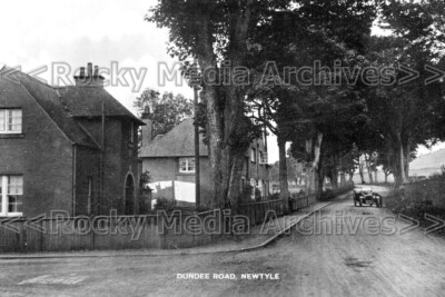 Abb-70 Street View, Dundee Road, Newtyle, Angus, Schottland. Foto