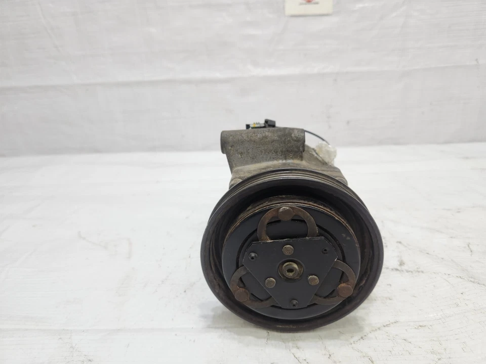 Compresor de aire acondicionado Smart Fortwo 2008-2015 OEM A-132-230-0011 Foto 4 de 4