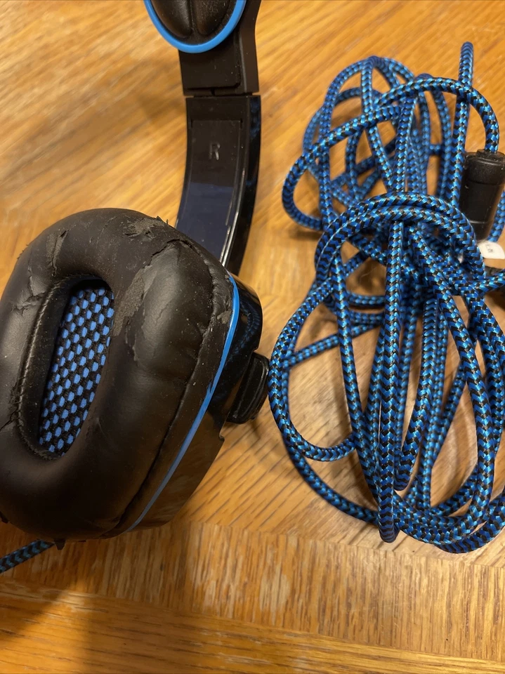 Sades SA-708GT Stereo Gaming Headphones Headset Headband with MIC for PC Laptop - Image 3 of 4