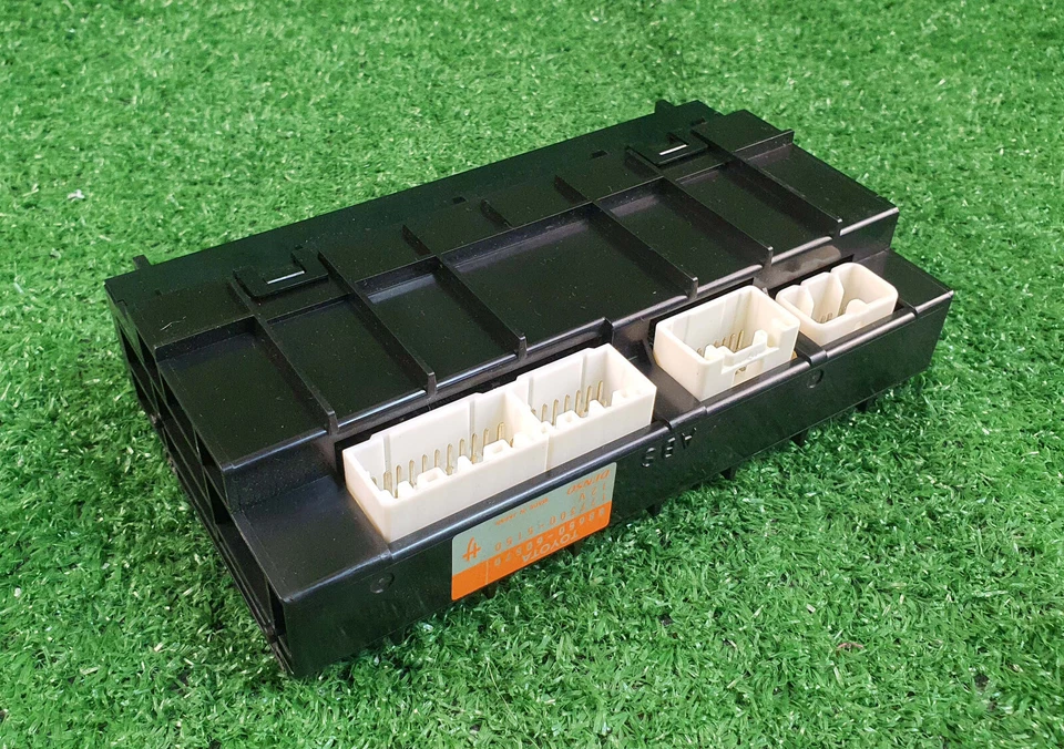 Módulo amplificador aire acondicionado Lexus LX470 1999-2002 88650-60570 OEM usado Foto 2 de 4