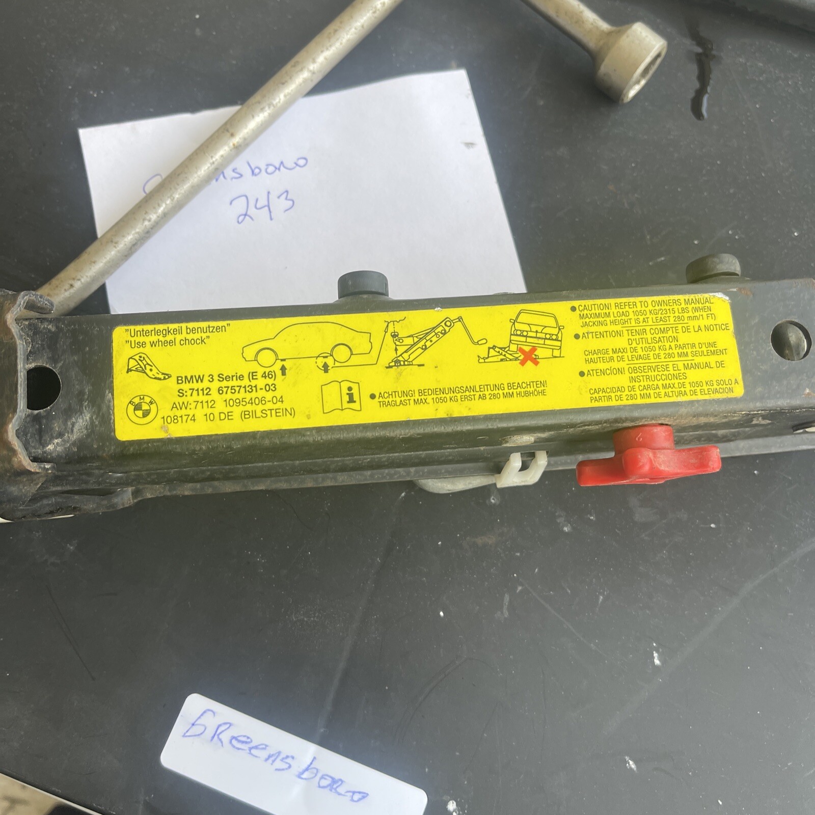 9906 BMW E46 tire Jack Trunk Tools Lug Wrench 330 325i 328i eBay