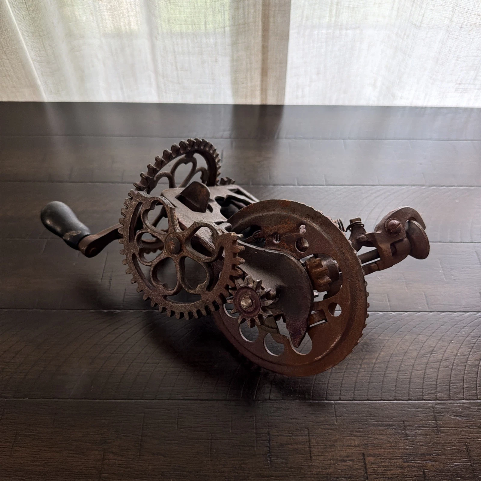 ANTIQUE APPLE PEELER Parer Corer SINCLAIR SCOTT COMPANY Baltimore USA CAST IRON
Opens in a new windo