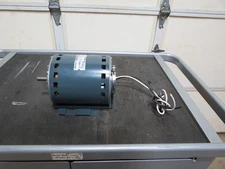 DAIKIN McQuay  Genteq KVDQ5938; 5KCP39JG