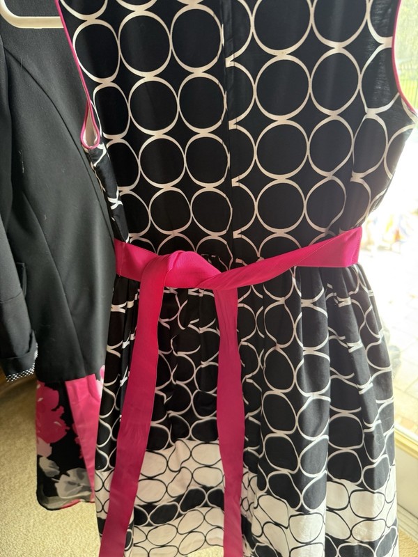VINTAGE Y2K Black, White & Pink Circles RARE EDITIONS DRESS GIRLS SZ 10 Euc