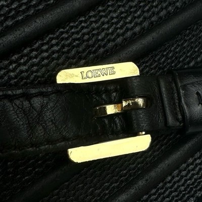 Excellent condition Rare LOEWE Shoulder Bag Gold Hardware