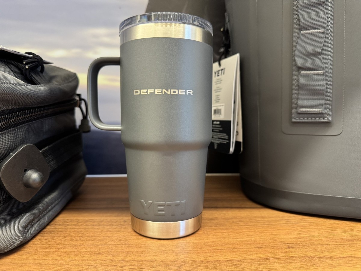 Genuine Land Rover Defender x Yeti Rambler 20 oz Travel Mug
