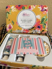 Body  Earth Love Hand Care Gift Set   Shea Butter  Peony  Shea Almond  New