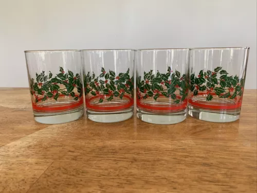 Vintage Libbey Holly Berry Ribbon Glass Coffee Mugs set of 4 Holiday 8 oz