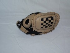 Adidas TS9500BB Youth Baseball Softball Glove 9.5  Right Hand Throw Black  Tan