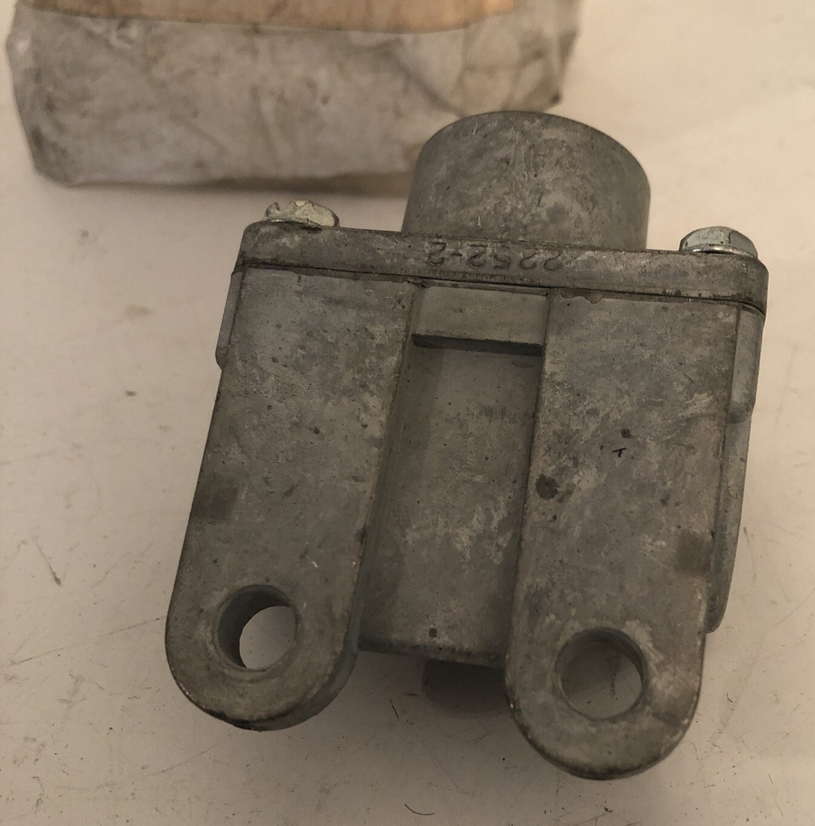 GENUINE VOLVO FUEL VALVE 25158374 NEW OEM NOS | eBay 