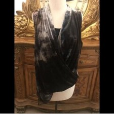 KAREN KANE. Asymmetric Crossover Top. Stretch Velour. USA Lined. Sz L. B13