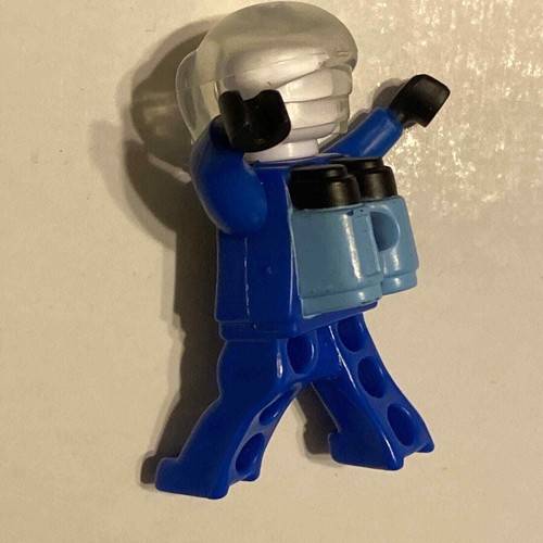 Mr Freeze LEGO Batman Actionfigur McDonalds Happy Meal Spielzeug 2008 DC Comics 3 Zoll - Bild 2 von 6