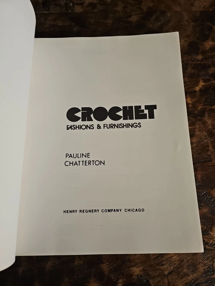 Crochet Fasshions & Furnishings By Pauline Chatterton 1973 - Image 4 of 4