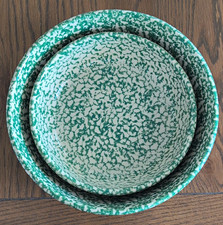 Vintage Gerald Henn Workshops Green Spongeware Stoneware Bowls Pair Roseville OH