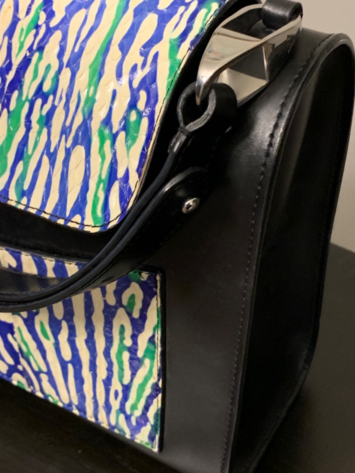 emporio armani bag — image 6