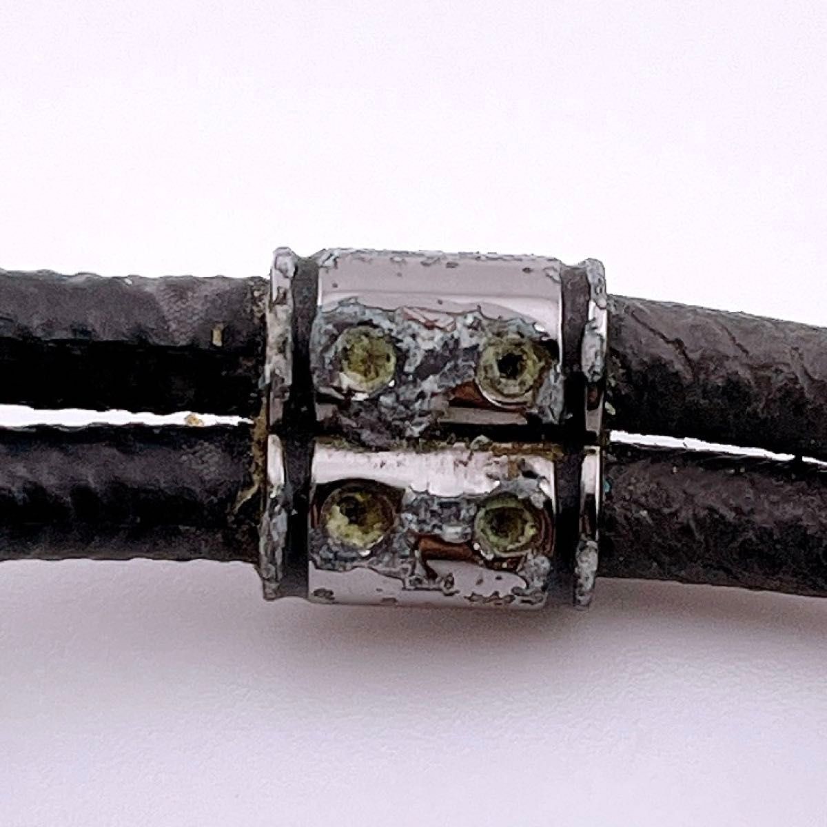 Louis Vuitton Loop It Monogram Eclipse Bracelet M… - image 7