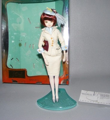 Groove Inc Fashion Pullip Jun Planning J-Doll GALERIES ST HUBERT J-609