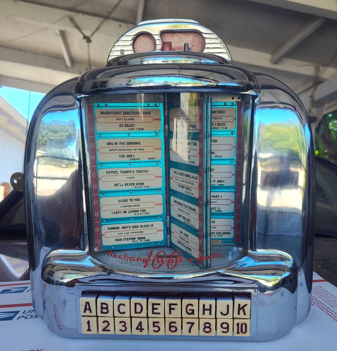 SEEBURG ヴィンテージ ジュークボックス 25+ Seeburg Collectible Jukebox Machines for sale | Updated Oct 2026