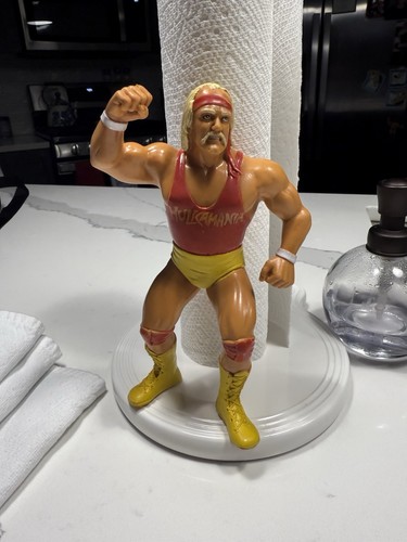 Hulk Hogan Red Shirt  WWF LJN Wrestling Superstars...