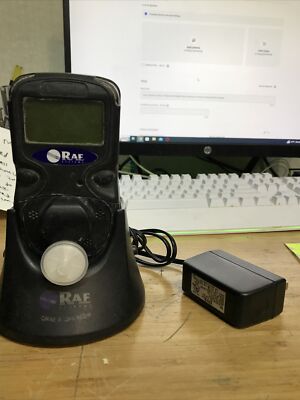Rae Systems QRAE II PGM-2400P Multi Gas Detector For Parts Untested with charger