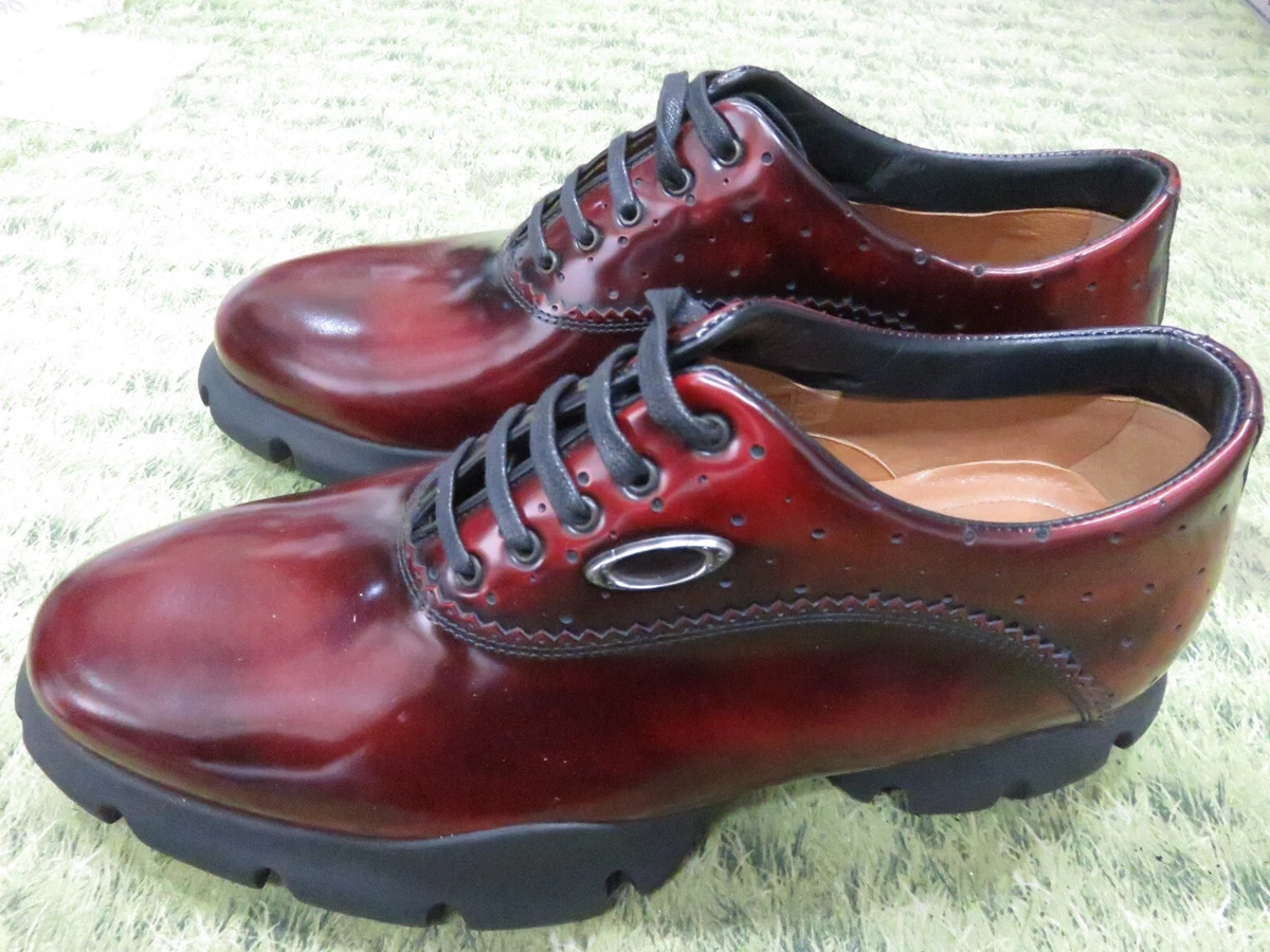 Maroon golf best sale shoes