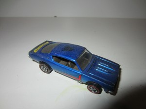 hot wheels custom barracuda 1967