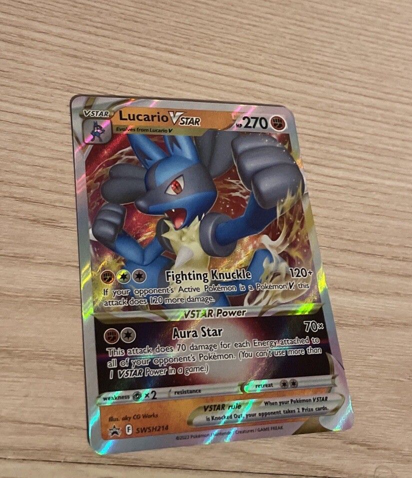 Pokémon TCG Lucario VSTAR SWSH Black Star Promos SWSH214 Holo Promo
