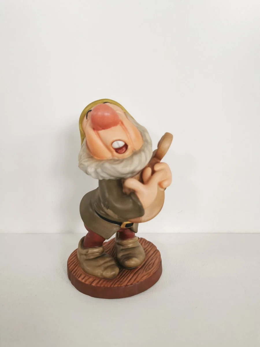 WDCC Disneys Schneewittchen und die sieben Zwerge Sneezy Hatschi mit COA
